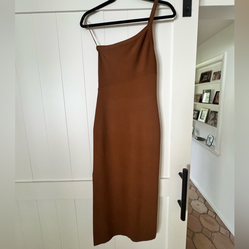 Significant Other One Shoulder Bodycon with Slit Size US 2